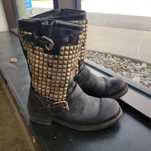 Ash Shoes - Ash Ankle Boots Black Metal Stud Womens 38 US 7.5